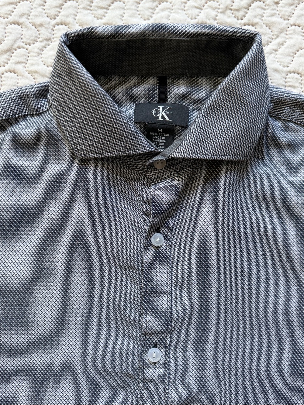 Calvin Klein CK Men’s Medium Infinite Cool Gray Micro Print Cotton Dress Shirt